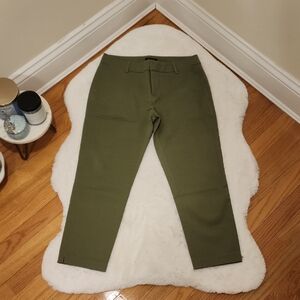Tommy Hilfiger Olive Green Cropped Pants